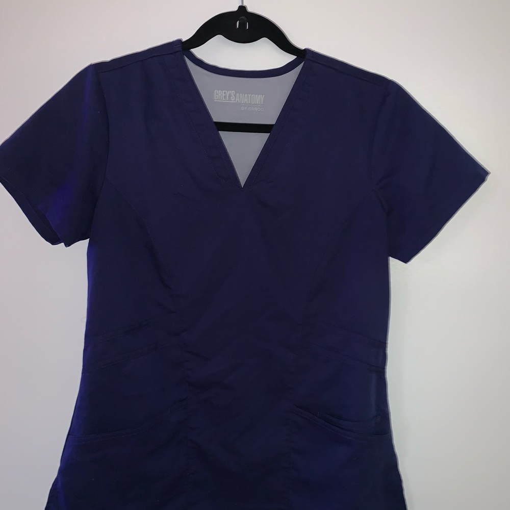 Grey’s Anatomy scrub top size small